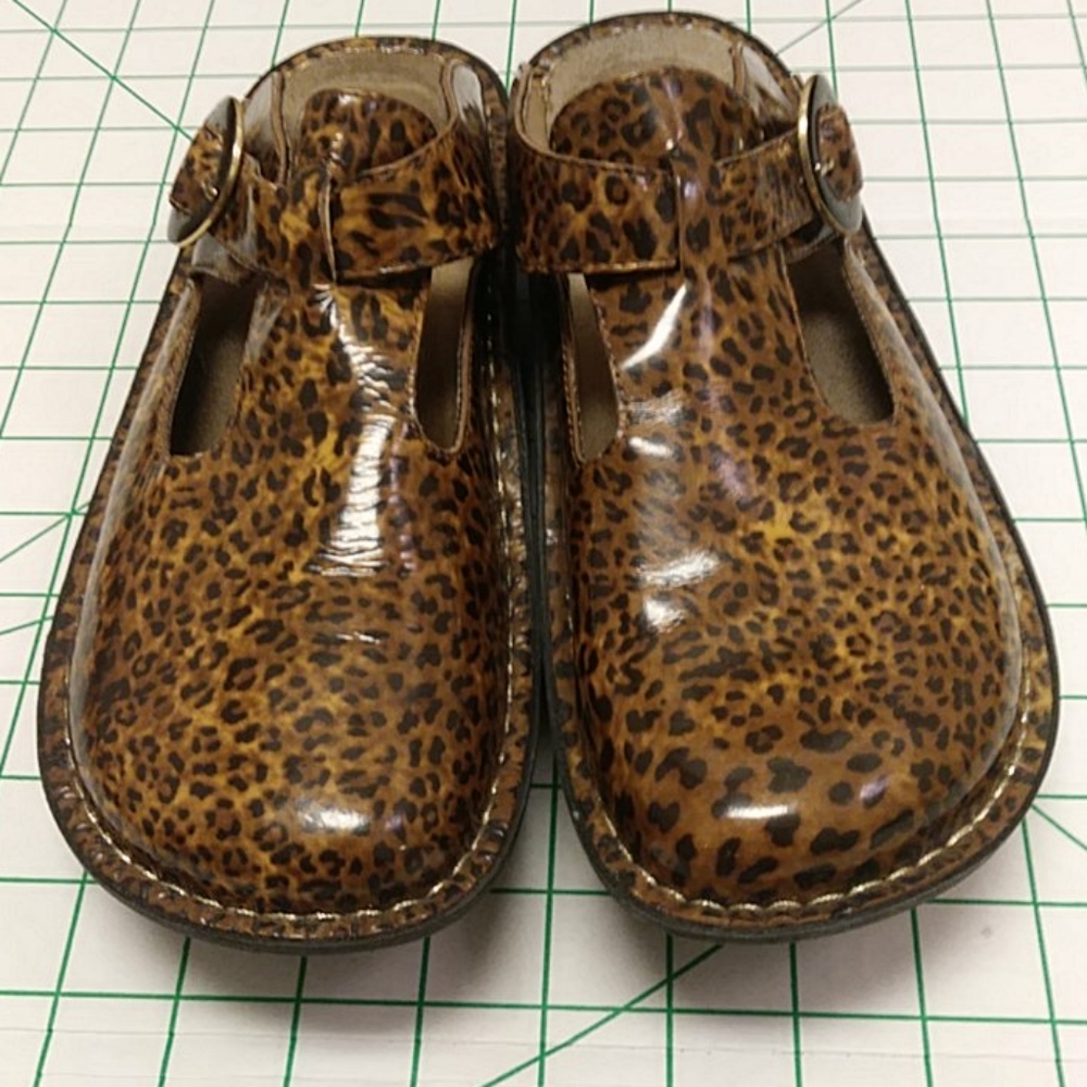Alegria classic slip on shoes